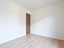 【東京都/稲城市大丸】稲城市大丸新築戸建【2号棟】 洋室：約5.2帖