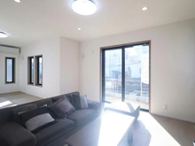 【東京都/稲城市平尾】稲城市平尾2丁目　2号棟 リビング・ダイニング