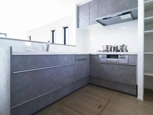 【東京都/稲城市平尾】稲城市平尾2丁目　2号棟 キッチン：L字キッチン