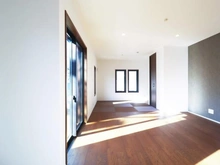 【東京都/稲城市平尾】稲城市平尾2丁目　8号棟 リビング・ダイニング