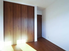 【東京都/稲城市平尾】稲城市平尾2丁目　8号棟 洋室：約5.2帖