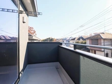 【東京都/稲城市平尾】稲城市平尾2丁目　8号棟 バルコニー