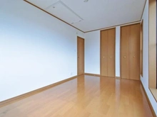 【神奈川県/横浜市鶴見区馬場】横浜市鶴見区馬場2丁目中古戸建 洋室：約7.5帖