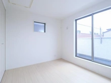 【神奈川県/川崎市多摩区南生田】川崎市多摩区南生田　新築戸建　全2棟　1号棟 洋室