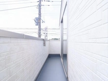 【神奈川県/川崎市多摩区南生田】川崎市多摩区南生田　新築戸建　全2棟　1号棟 バルコニー
