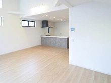 【東京都/大田区西六郷】大田区西六郷1丁目　新築戸建 LDK：約20.1帖
床暖房付き