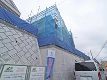 【神奈川県/川崎市麻生区片平】新築戸建FOREST TOWN片平 10号棟 建築中の外観：全13棟