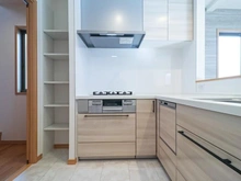 【神奈川県/川崎市麻生区片平】新築戸建FOREST TOWN片平 11号棟 キッチン：Ｌ字キッチン