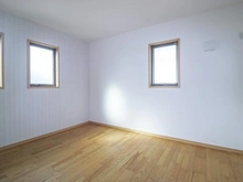 【神奈川県/川崎市麻生区片平】新築戸建FOREST TOWN片平 11号棟 洋室：約8.0帖
ウォークインクローゼット付き