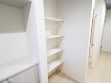 【東京都/多摩市和田】多摩市和田　新築戸建2号棟 収納