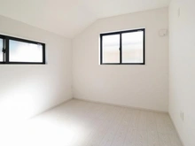 【東京都/国分寺市戸倉】国分寺市戸倉1丁目新築戸建3号棟 洋室：約5.2帖