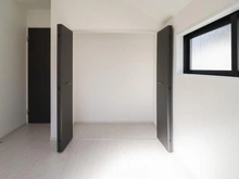 【東京都/国分寺市戸倉】国分寺市戸倉1丁目新築戸建3号棟 洋室：約5.2帖