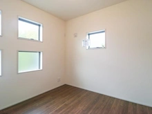 【神奈川県/川崎市宮前区菅生】川崎市宮前区菅生6丁目新築戸建 洋室：約4.5帖