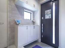 【神奈川県/川崎市宮前区野川本町】川崎市宮前区野川本町1丁目新築戸建1号棟 玄関