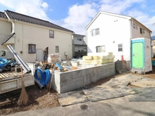 【東京都/稲城市東長沼】稲城市東長沼新築戸建 建築中の外観