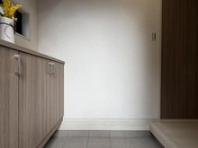 【神奈川県/秦野市東田原】秦野市東田原　新築戸建1号棟 玄関