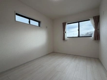 【神奈川県/秦野市東田原】秦野市東田原　新築戸建1号棟 洋室：約6.0帖