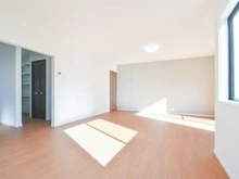 【東京都/八王子市元八王子町】八王子市元八王子町2丁目中古戸建 リビング・ダイニング