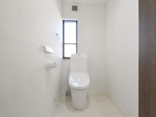 【東京都/八王子市元八王子町】八王子市元八王子町2丁目中古戸建 トイレ：1階