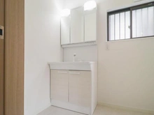 【東京都/日野市程久保】日野市程久保3丁目中古戸建 洗面室