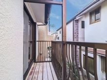 【東京都/日野市程久保】日野市程久保3丁目中古戸建 バルコニー