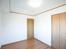 【神奈川県/川崎市麻生区細山】川崎市麻生区細山6丁目　中古戸建 洋室：約6.0帖