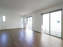 【神奈川県/相模原市南区東大沼】相模原市南区東大沼4丁目　新築戸建C号棟 リビング・ダイニング