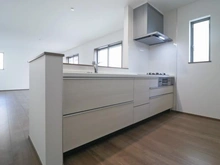 【神奈川県/相模原市南区東大沼】相模原市南区東大沼4丁目　新築戸建C号棟 キッチン