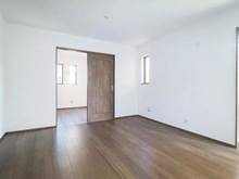 【神奈川県/相模原市南区東大沼】相模原市南区東大沼4丁目　新築戸建D号棟 リビング・ダイニング