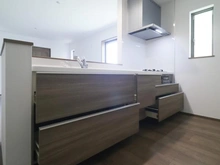 【神奈川県/相模原市南区東大沼】相模原市南区東大沼4丁目　新築戸建D号棟 キッチン