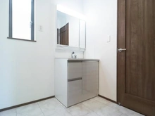 【神奈川県/相模原市南区東大沼】相模原市南区東大沼4丁目　新築戸建D号棟 洗面室