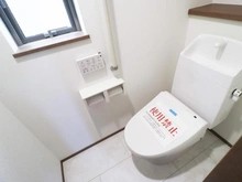 【神奈川県/相模原市南区東大沼】相模原市南区東大沼4丁目　新築戸建D号棟 トイレ：1階