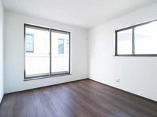 【神奈川県/相模原市南区東大沼】相模原市南区東大沼4丁目　新築戸建D号棟 洋室：約8.1帖