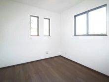 【神奈川県/相模原市南区東大沼】相模原市南区東大沼4丁目　新築戸建D号棟 洋室：約6.0帖