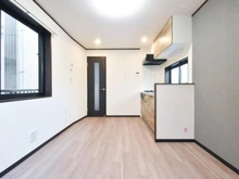 【神奈川県/川崎市多摩区堰】川崎市多摩区堰3丁目　中古戸建 ダイニングキッチン：約7.5帖