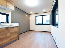 【神奈川県/川崎市多摩区堰】川崎市多摩区堰3丁目　中古戸建 ダイニングキッチン：約7.5帖