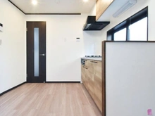 【神奈川県/川崎市多摩区堰】川崎市多摩区堰3丁目　中古戸建 キッチン