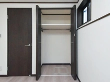 【神奈川県/川崎市多摩区堰】川崎市多摩区堰3丁目　中古戸建 洋室：約6.0帖