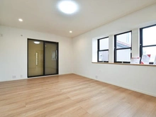 【神奈川県/川崎市多摩区栗谷】川崎市多摩区栗谷2丁目　中古戸建 リビング・ダイニング