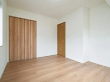 【神奈川県/川崎市多摩区栗谷】川崎市多摩区栗谷2丁目　中古戸建 洋室：約6.5帖