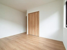 【神奈川県/川崎市多摩区栗谷】川崎市多摩区栗谷2丁目　中古戸建 洋室：約6.9帖