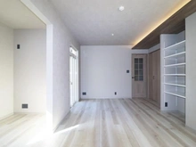 【神奈川県/川崎市多摩区生田】川崎市多摩区生田5丁目　中古戸建 リビング・ダイニング