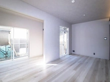 【神奈川県/川崎市多摩区生田】川崎市多摩区生田5丁目　中古戸建 リビング・ダイニング