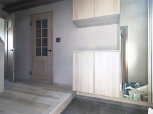 【神奈川県/川崎市多摩区生田】川崎市多摩区生田5丁目　中古戸建 玄関