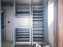 【神奈川県/川崎市多摩区生田】川崎市多摩区生田5丁目　中古戸建 玄関