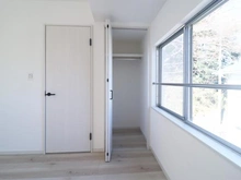 【神奈川県/川崎市多摩区生田】川崎市多摩区生田5丁目　中古戸建 洋室