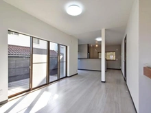 【神奈川県/川崎市麻生区向原】川崎市麻生区向原2丁目中古戸建 LDK：約16.4帖