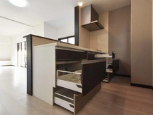 【神奈川県/川崎市麻生区向原】川崎市麻生区向原2丁目中古戸建 キッチン：収納