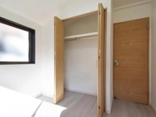 【神奈川県/川崎市麻生区向原】川崎市麻生区向原2丁目中古戸建 洋室：収納