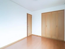 【神奈川県/川崎市多摩区長尾】川崎市多摩区長尾7丁目　中古戸建 洋室：約6.0帖